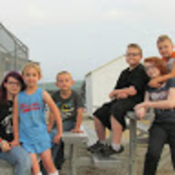 Meet your Posher, Dawn - Picture 1 of 1